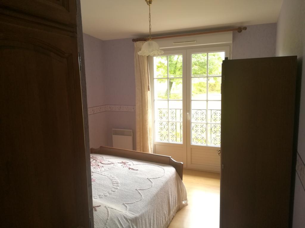 Gite Du Vignoble Sidky Lussac  Exteriör bild