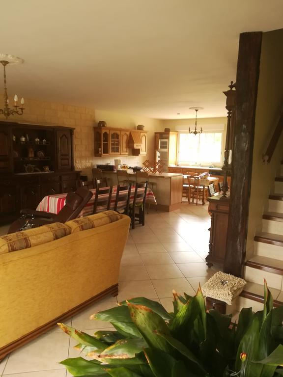 Gite Du Vignoble Sidky Lussac  Exteriör bild